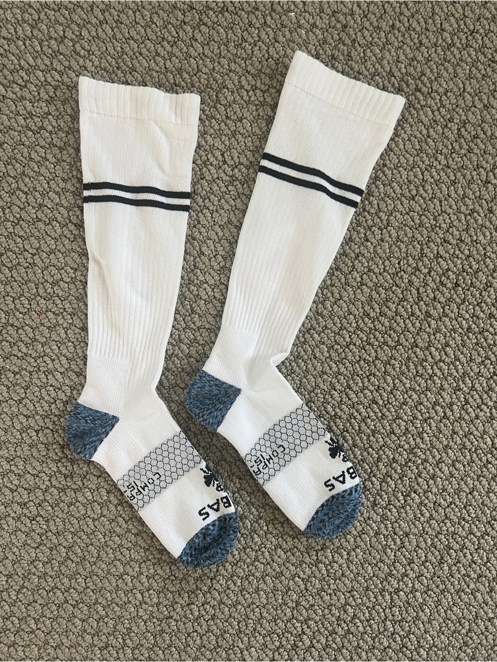 Bombas White Knee-High Socks with Black Stripes & Blue Heel/Toe NEW size medium